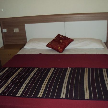 Hotel Mirage Mesyna Zewnętrze zdjęcie